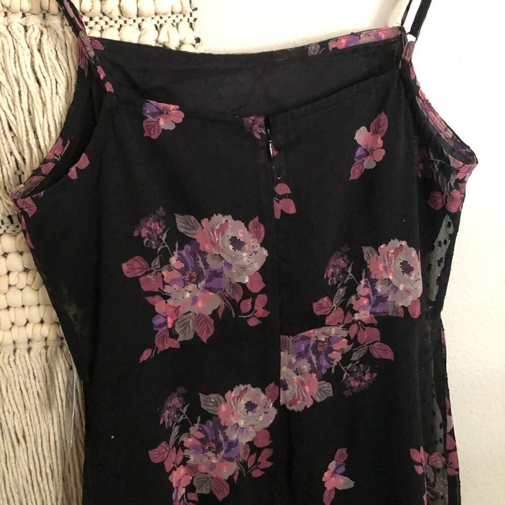 Express Black Floral Clip Dot Tiered Midi Dress - Picture 6 of 12